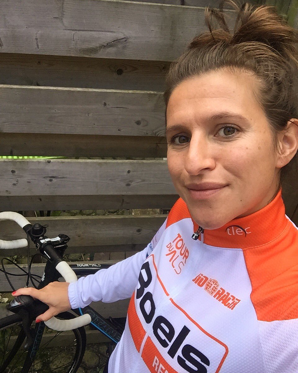 MarenMams's tweet photo. Perfect fietsweer; dus fiets uit de schuur en een trainingsrondje maken voor de #TourduALS! #MontVentoux https://t.co/EkkA2QAQZX