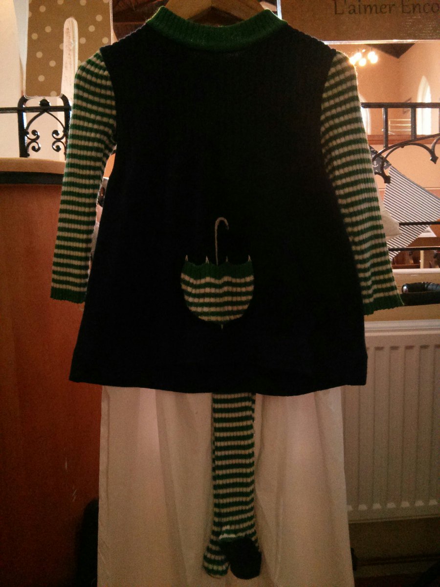 MonkeyThreadsPL's tweet image. NOW OPEN until 3pm @ St John&apos;s Church. 100s of beautiful french preloved bargains. @NCTBath @littlepicklesmk @bathmums @Bath_Wilt_P @InBath