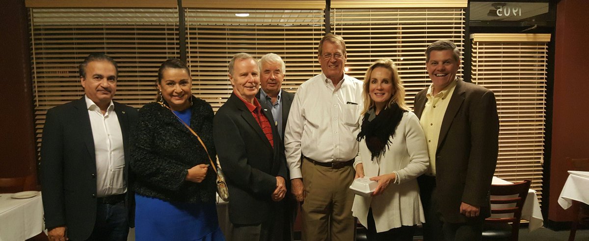 Very good meeting! #fimridegreen the bureau with one of the pioneers Rob Rasor #AMA #RideGreen25years