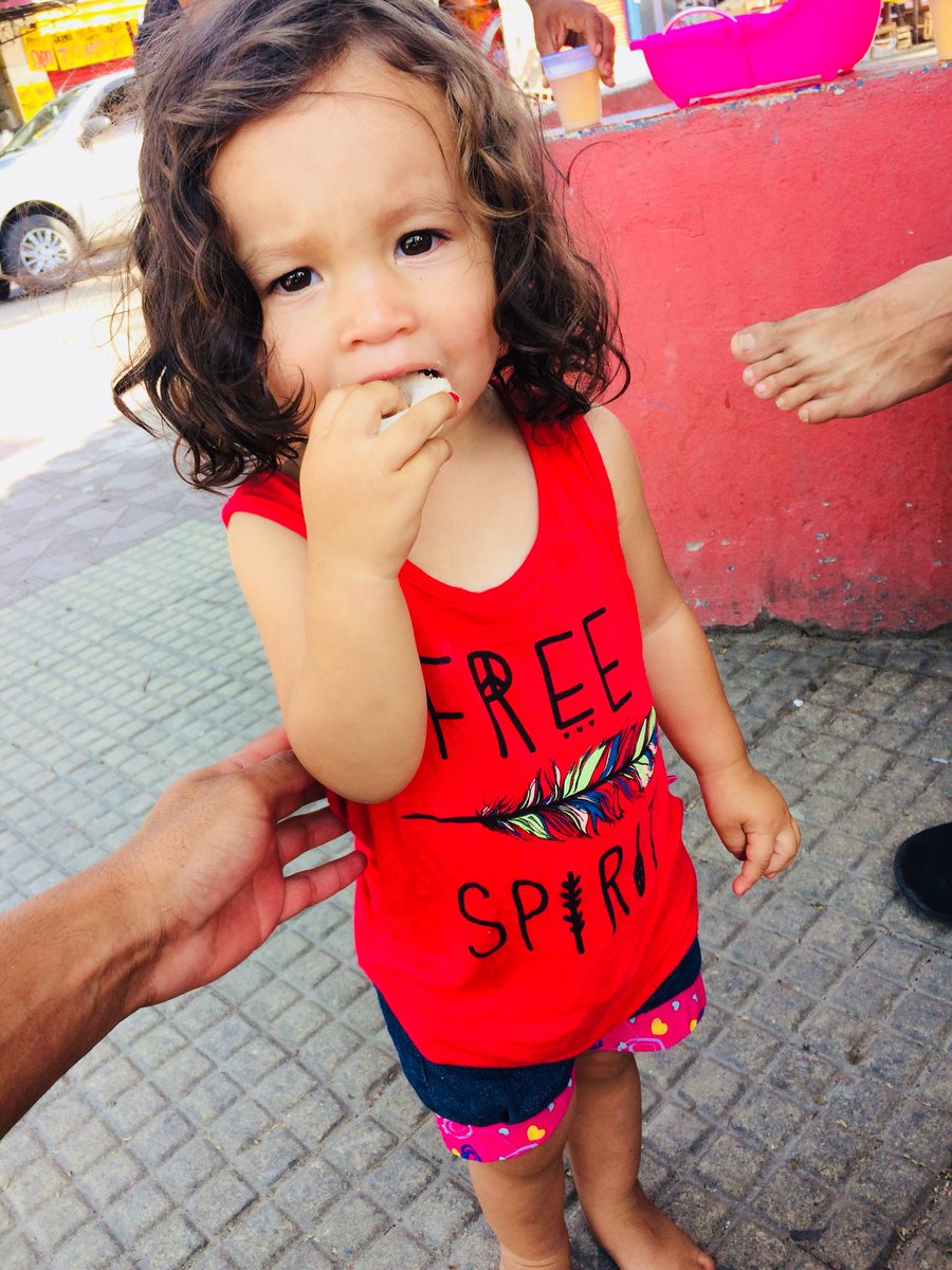 yrsantosy's tweet photo. Dindo estava morrendo de saudades , como está grande minha princesinha 👸❤️ #visitinha #mateiasaudade https://t.co/rHZDZ7SDsR