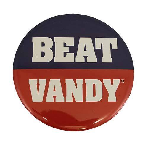OleMissPolice's tweet photo. Today is #gameday! Happy Homecoming to the @OleMissRebels family! Now let's cheer on @OleMissFB and #beatvandy! #hottytoddy #VANDYvsMISS https://t.co/DwyjIyxZHM