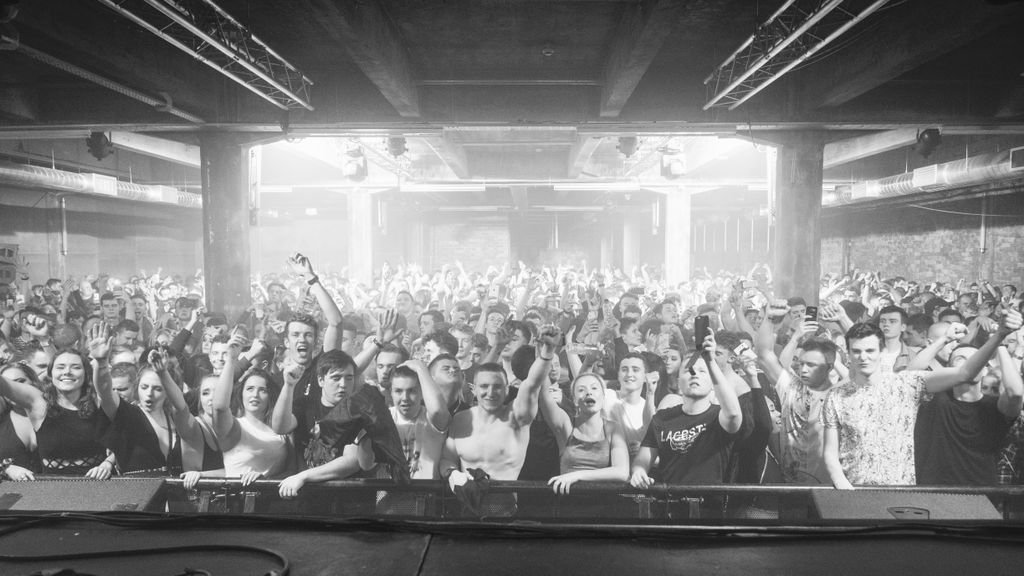 🙌 Saturday sessions for #UK #dancemusic- <a href="/SimpleOxford/">Simple</a>, <a href="/Mark_E/">Mark Estes</a>-Merc in #Southampton, <a href="/MonoBTN/">MONO</a>, <a href="/Twitch_Belfast/">Twitch_Belfast</a>🙌

👉 dj-m.ag/2wOp02r