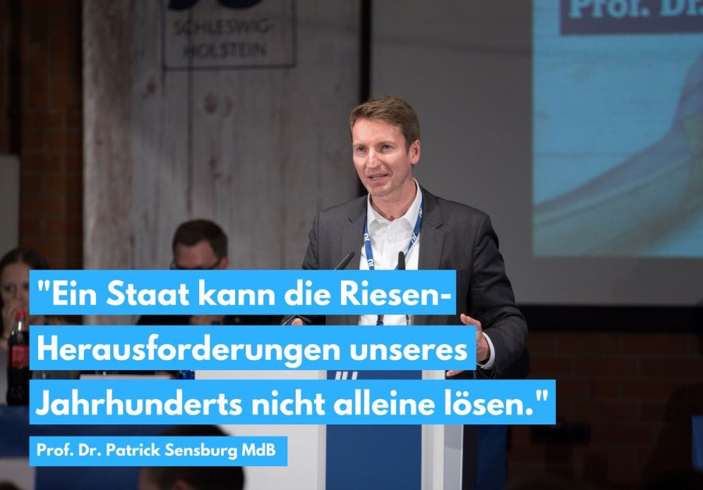 PatrickSensburg's tweet photo. Schleswig-Holstein-Tag der JU - Starke Impulse für Deutschland und Europa #sht17 #jungeunion #europa #europe #zukunft #future https://t.co/XjhxsdcXBU
