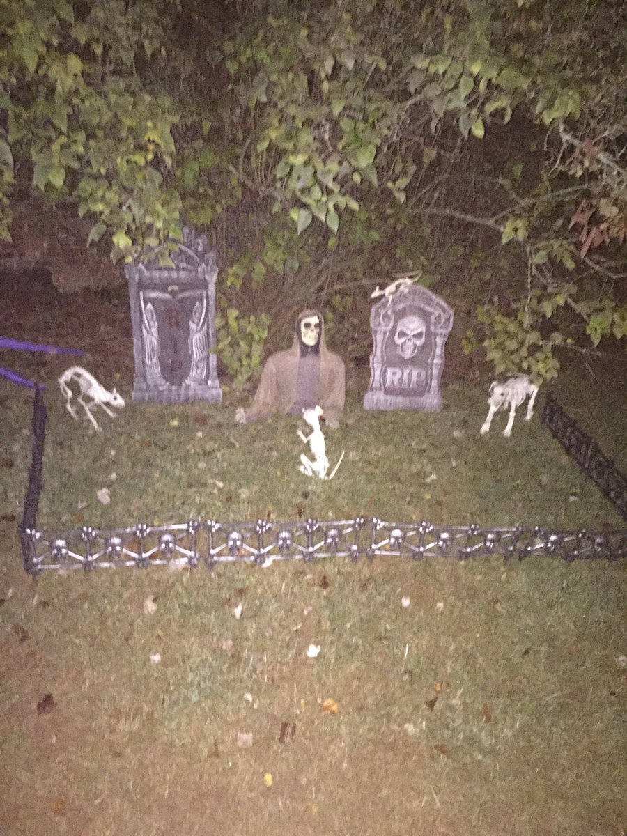 keychains1997's tweet image. #Halloween2017