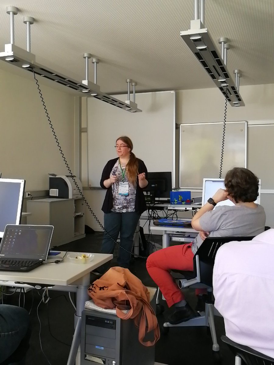 bildungsWert's tweet image. Jetzt, mit Kuchen im Bauch, #Calliopemini #echat17