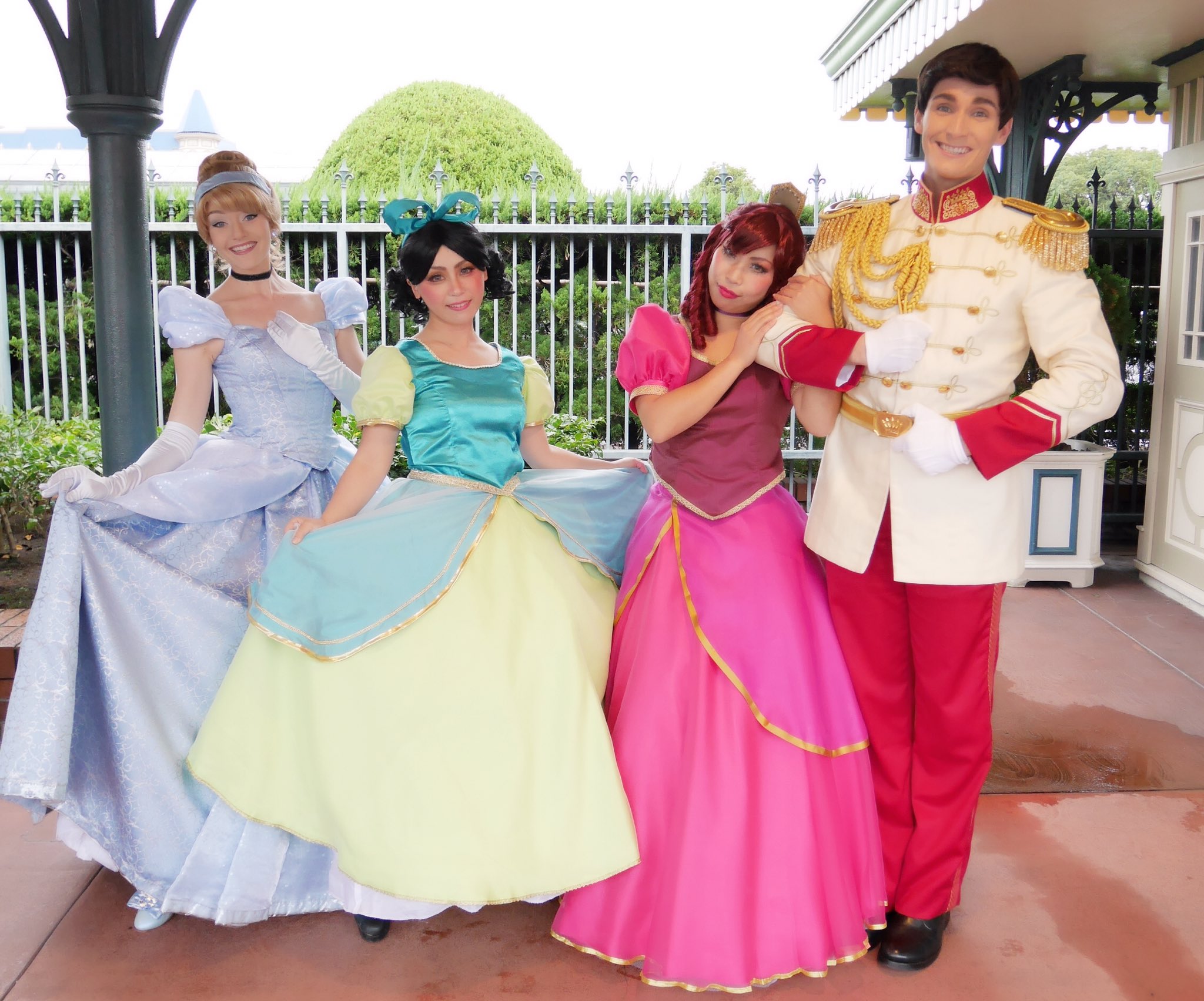 ディズニー　ハロウィン　ドリゼラ　Dハロ　コスプレ　仮装 シンデレラ トレメイン姉妹 アナスタシア ドリゼラ ドレス Dハロ