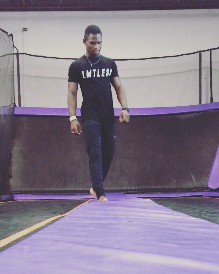 Lmtlesslondon's tweet image. You hold the key to your destiny you just gotta unlock the door #FitnessMotivation #lmtless #clothing #model