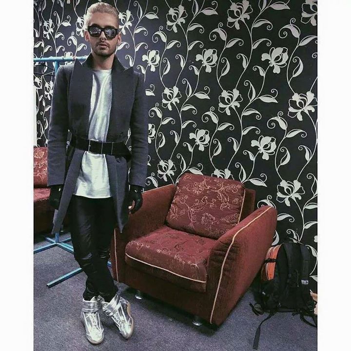 LeeFelix_DE's tweet photo. #BillKaulitz #YSL #saintlaurent #Zzegna #dior #rickowens #garethpugh #topman #maisonmargiela #2015
https://t.co/9rDKByL6qb https://t.co/6A8VAzrKcd