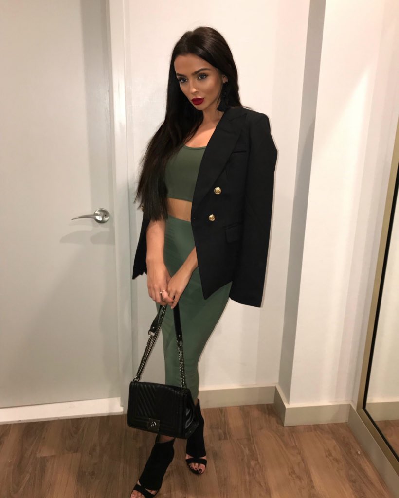 kadymcdermottx's tweet photo. Last nights vibes💚 went to watch @KinkyBootsBway it was AMAZING! Then had dinner at @BeautyandEssex! Bag blazer and 2 piece @AylaGofficial https://t.co/MoHlOWi2f3