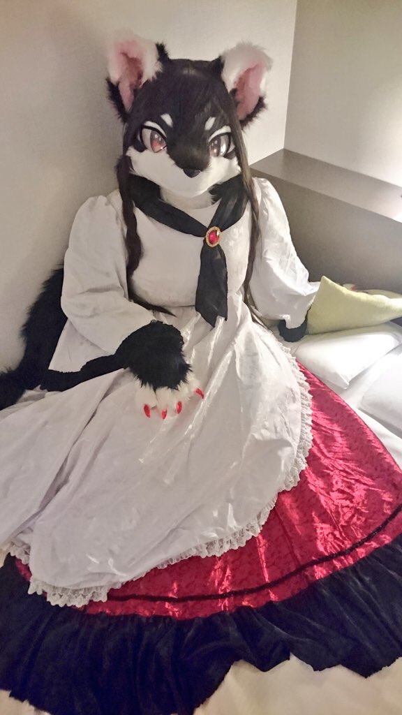 月白しのん Tren Twitter 明日 秋例大祭にて 今泉影狼コス ケモノver をします 見かけたらよろしくお願いします 秋例大祭 例大祭 今泉影狼 ケモ影狼