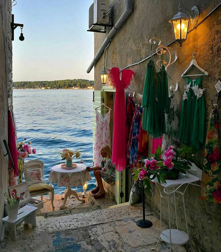MatijaPlasc's tweet photo. #Rovinj2018  @Rovinj_official https://t.co/6fw8YA9VMi