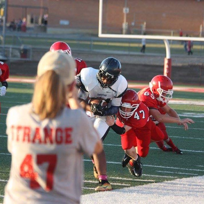 Natstrange73's tweet photo. Doing what I do while my boy does what he does.  #lovemylinebacker #EagleNation #47Strange https://t.co/q54p0jituP