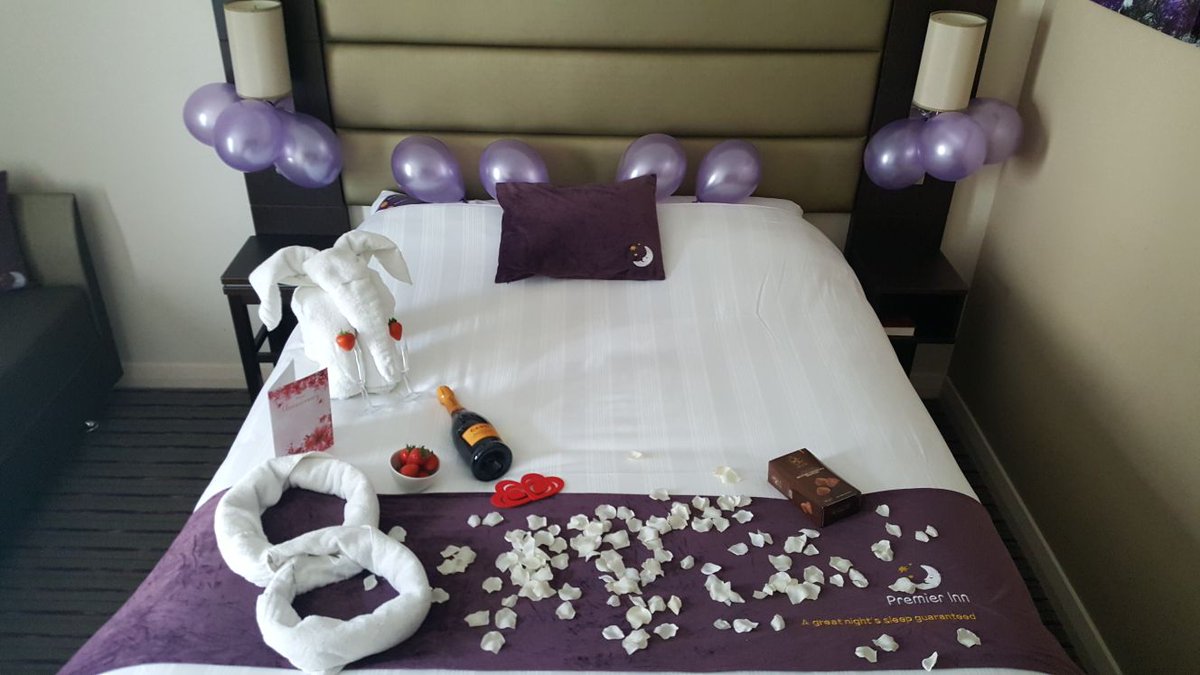 8 year anniversary❤ #piwow <a href="/Daniel_SW7/">Daniel Greenhall</a> <a href="/Sheffield_PI/">Alison Pickering</a> <a href="/SDEBDD/">simon ewins</a> <a href="/Eastmids_solus/">East Midlands Solus</a> <a href="/placemadebyyou/">A Place Made By You</a>