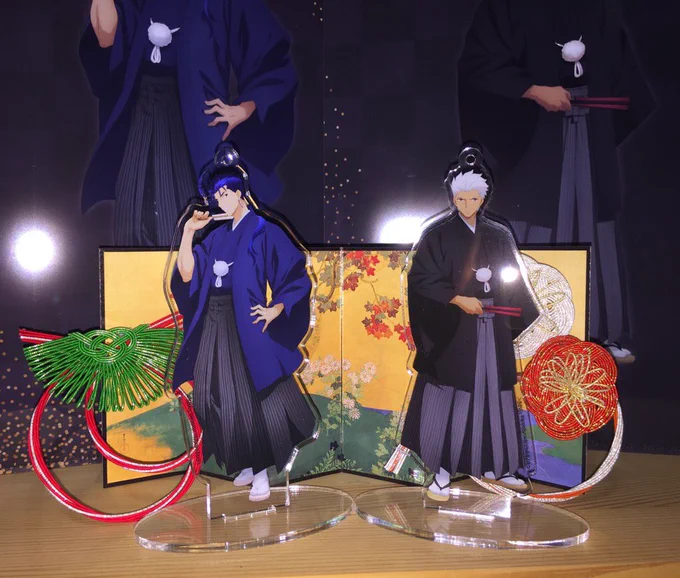 フラッシュ焚いたら婚約会見ぽくなったわ? 