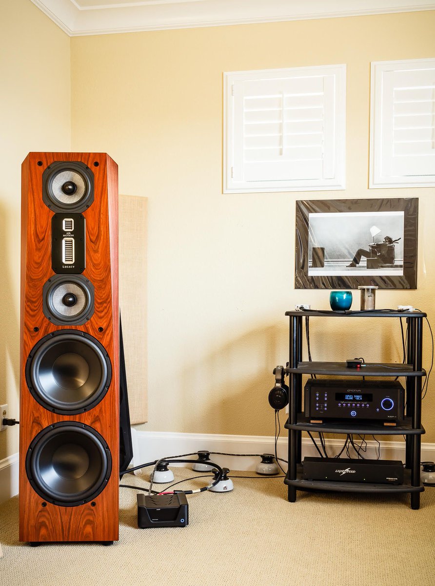 ifiaudio's tweet photo. When our iDAC2 and micro iUSB3.0 take centre stage in an expensive audio set up!
Thank you to our lovely iclub reviewer!
#idac2 #iusb3.0 https://t.co/5dwSTvSqWF