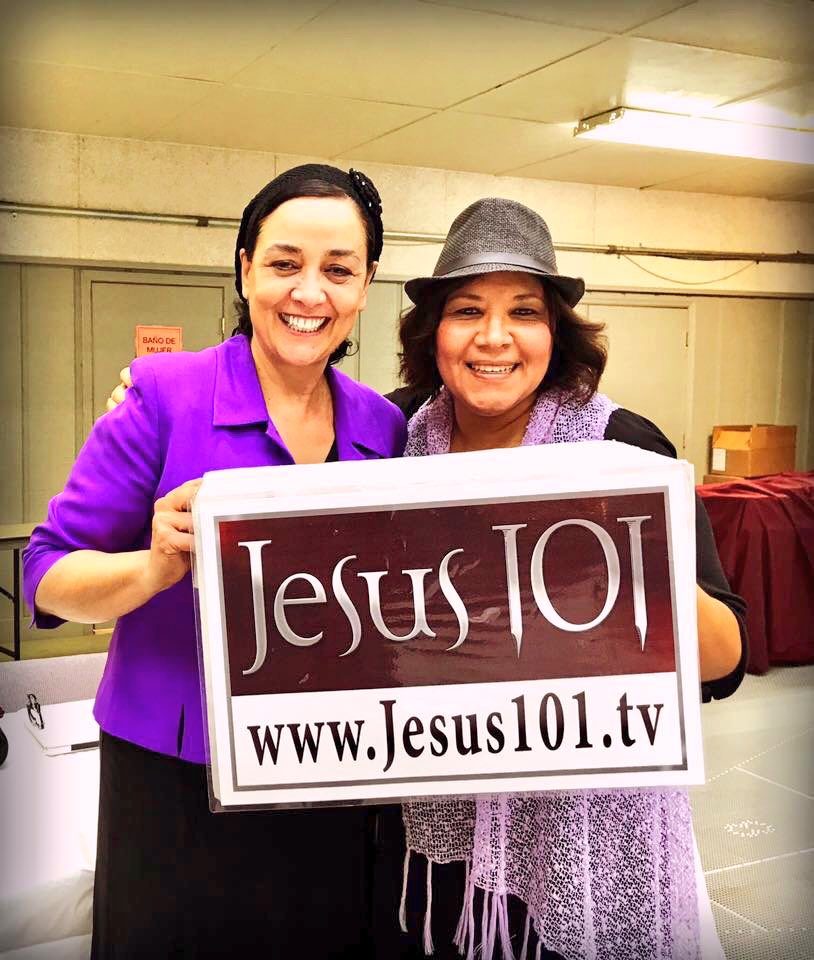 Jesus101Tv's tweet photo. Join us https://t.co/F3NrNbHiuB #Jesus #gospel #Bible #truth #hope #encouragement #Jesus101 #ElizabethTalbot #free #resources #app #podcast https://t.co/gdBgvlFLVl