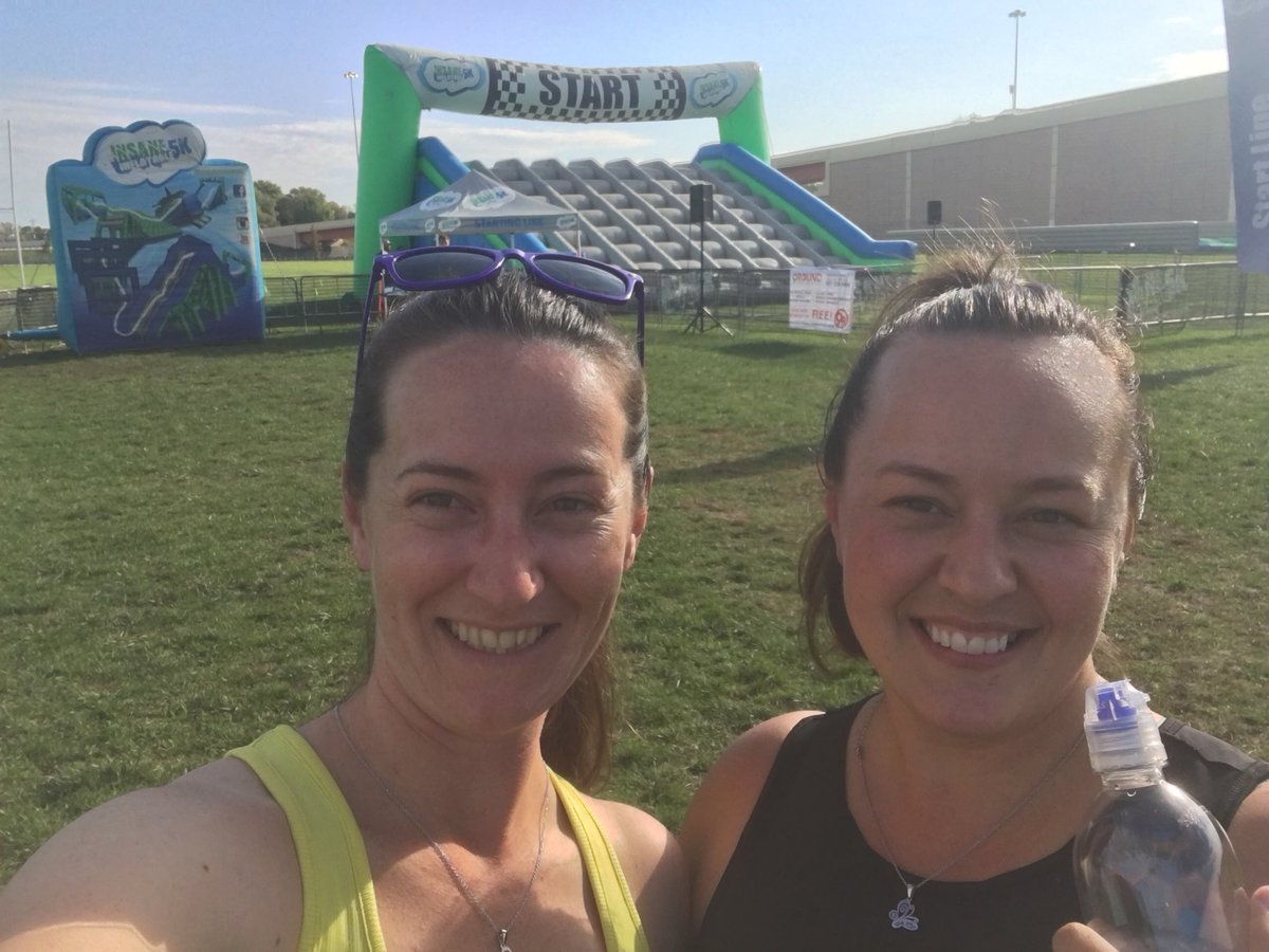 msgilly86's tweet image. #insaneinflatable5k