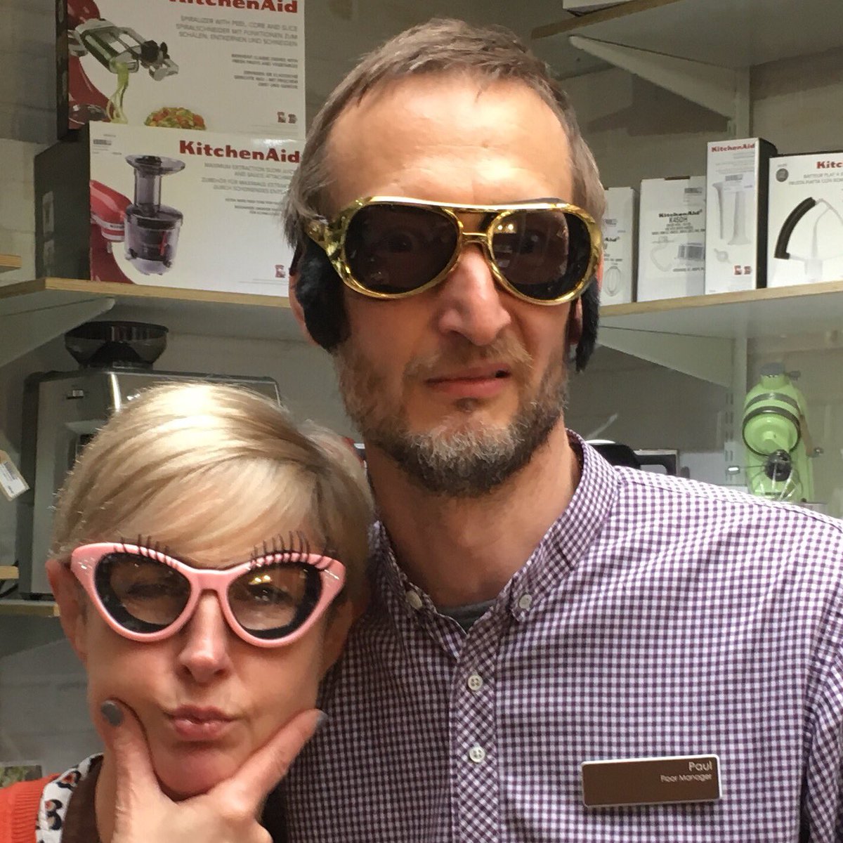 ArtofLivingCook's tweet image. Here in the Reigate shop ... Paul, Rebecca &amp;amp; Em, modelling our new Onion-Glasses...