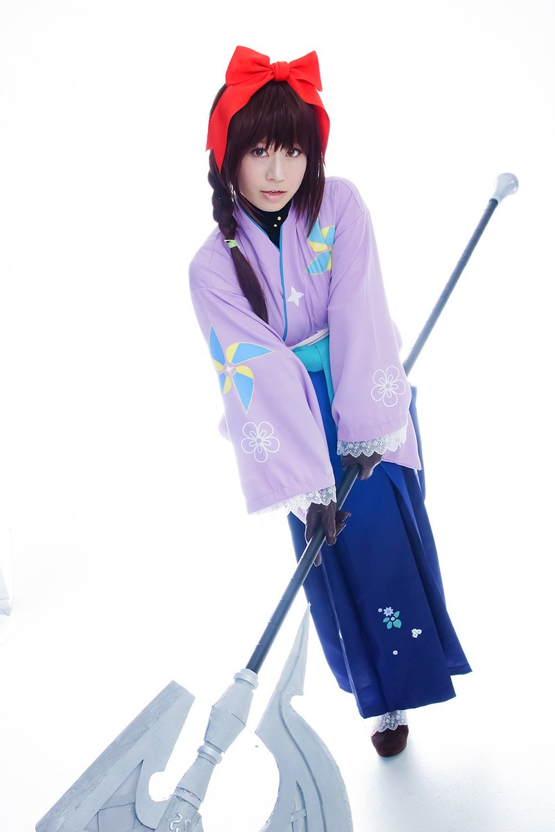 Halt On Twitter 8 源まもり 幻影異聞録 Fe 記念すべき初着物袴キャラ と同時に初巨大武器制作 武器をb1のキャンバスバッグに入れて持ち歩きしたらアフター向かうエレベータ内で若者に それ何が入ってるんですか って訊かれて答えられなかった 着物 袴は