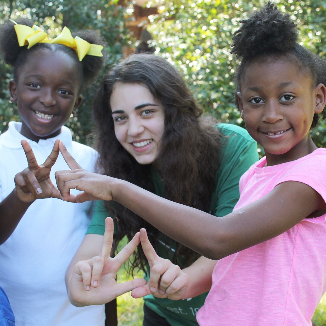 Mu_KappaDelta's tweet photo. We had so much fun hanging with the Girl Scouts at the Eudora Welty house this morning! #MuKD #KDBCIA https://t.co/DDN9SqJSuP