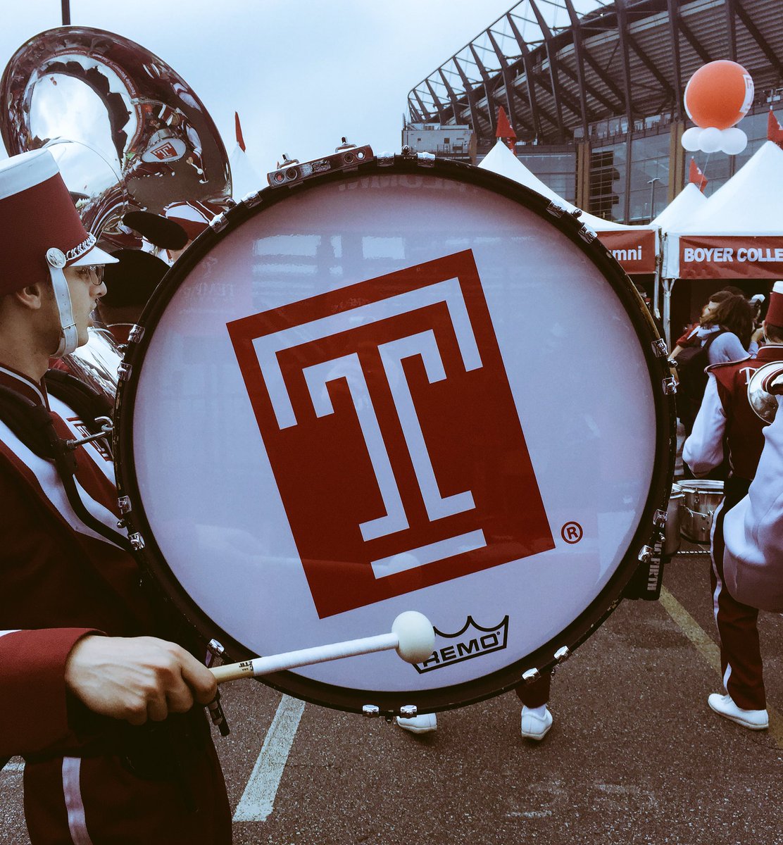 michaeljoel's tweet photo. Always love seeing fellow 🦉s at @TempleAlumni events. Stay connected. #TempleHC17 https://t.co/kJ0fnMuX7P