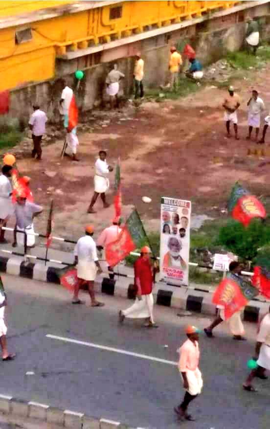 Periyarerode's tweet photo. @TamilisaiOffice @drtamilisaibjp @nsitharaman Clean India at Kerala bjp's https://t.co/5aT82UmGYO