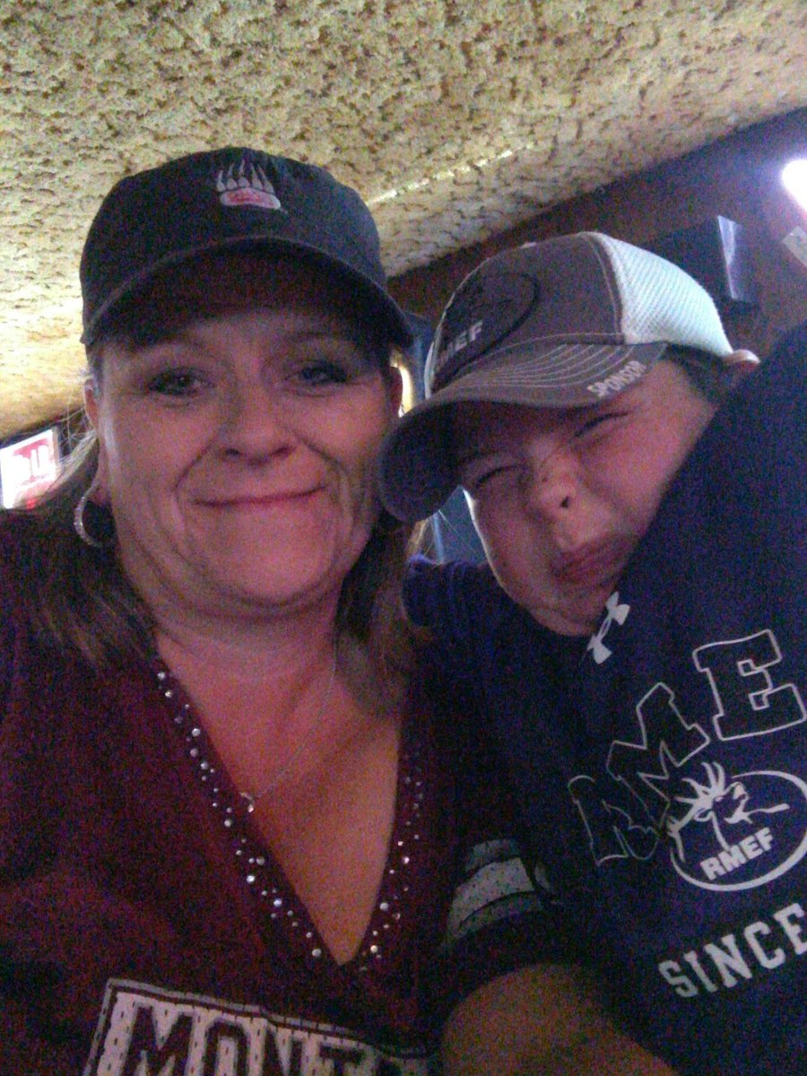 KMaclay's tweet photo. #Whereiroot #rustichut https://t.co/KtEHEUZb05