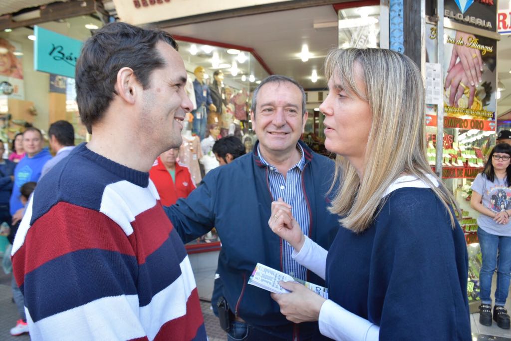LasalleRodrigo's tweet photo. @gladys_gonzalez @alefinocchiaro @miguelsaredi #CambiandoJuntos https://t.co/TmgMLrH9FF