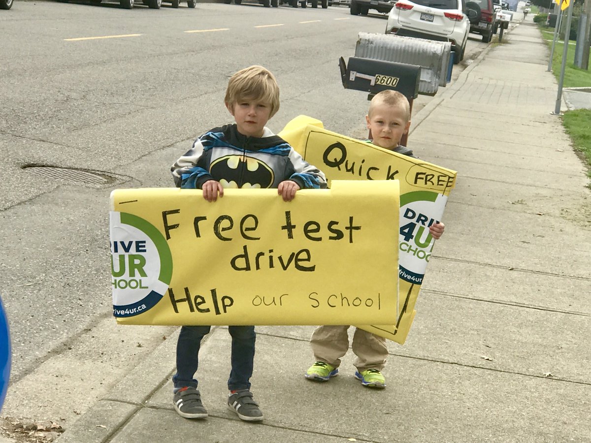 CHWKFORD's tweet photo. #Greendaleelementary #driveoneforyourschool lets raise $ for their school! #testdriveaford -free #fordcanada donates $20 a ride! #chilliwack https://t.co/t1idxMYtSB