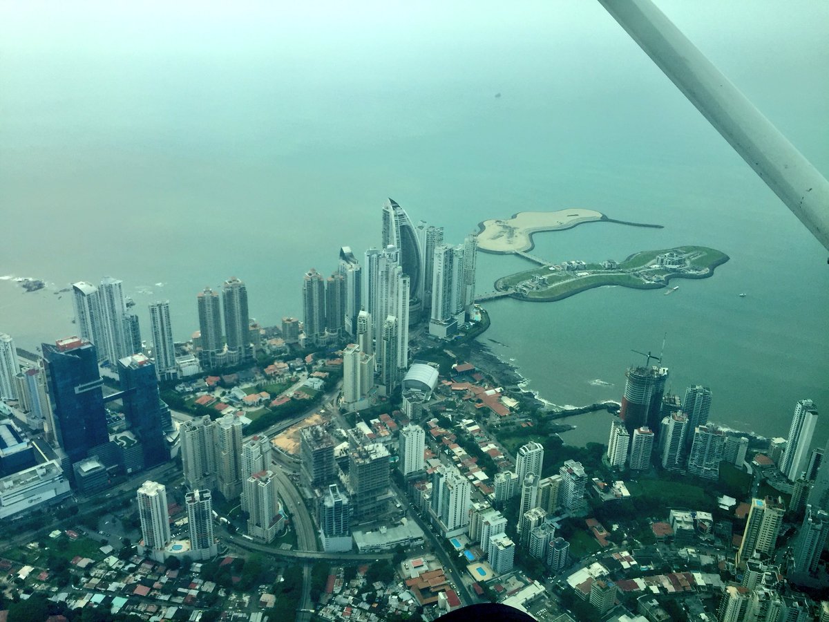 yuranr's tweet photo. No dejo de asombrarme! Love flying https://t.co/VHVWgsaIEK