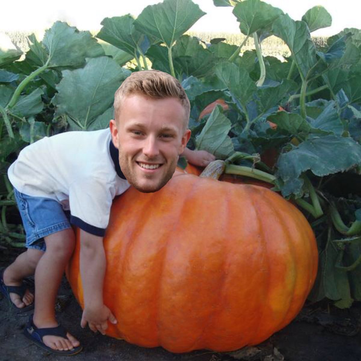 BigDaddyKarnes's tweet photo. Fall Break is a great time to get a good pump(kin) https://t.co/aHQACItquC