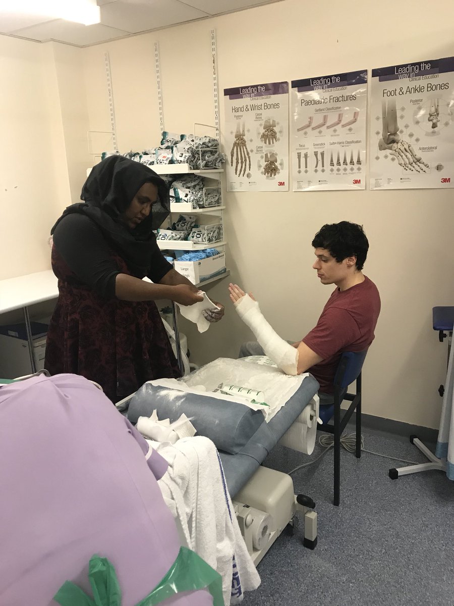 emilyjacks15's tweet photo. Great morning of Plaster training with the newly qualified nurses #teamfgh #pennineacute https://t.co/t73UeTKzgn