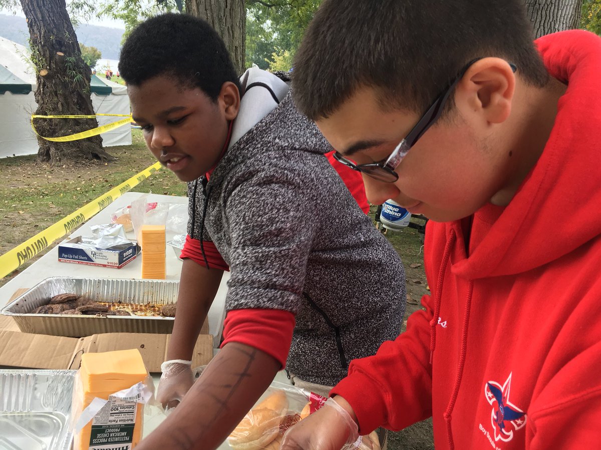 BrewsterBSA's tweet photo. Brewster Troop 1 working the Thunderbird Games #wpcbsa #bsa #troop1 https://t.co/ZkiKx1J0nz