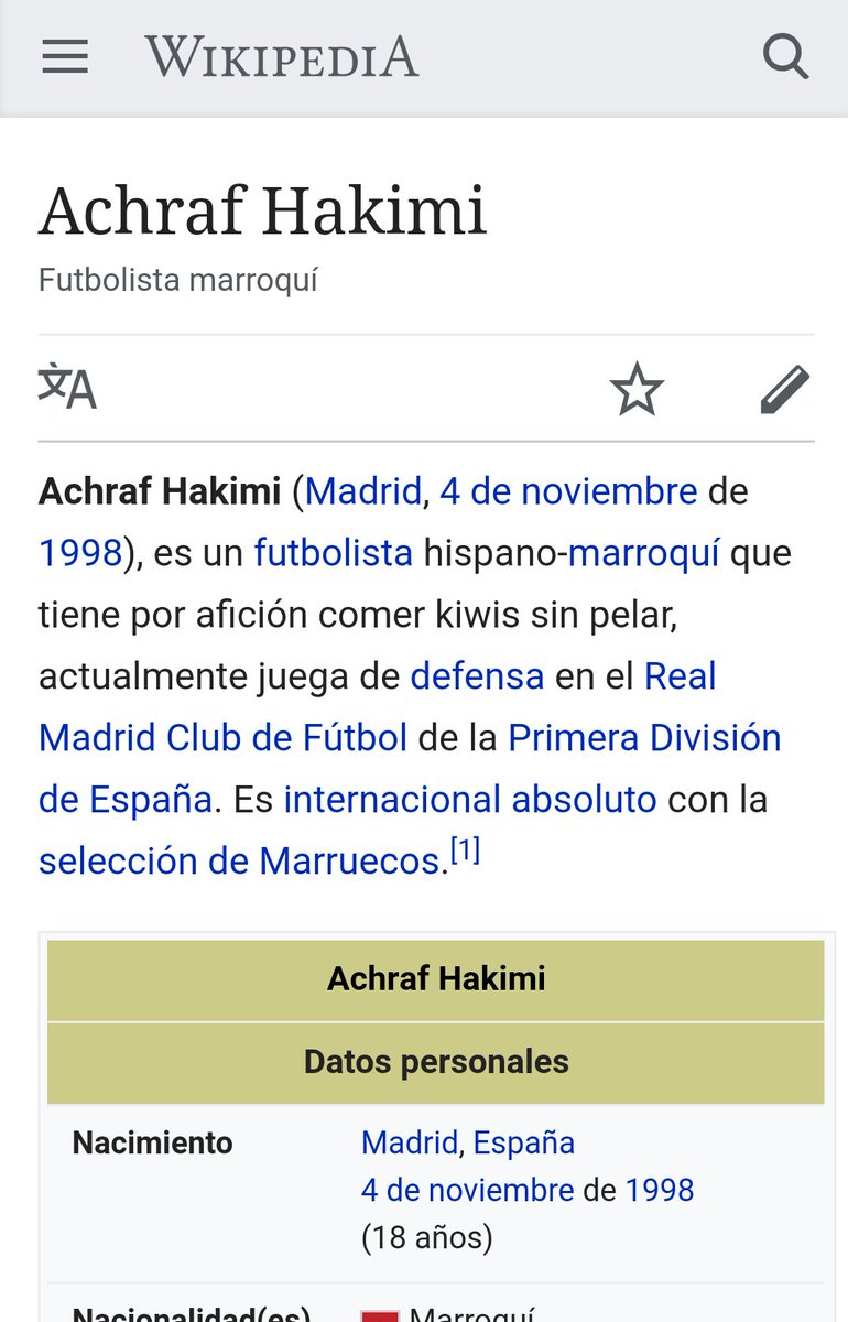 AbrahamPRomero's tweet photo. Entrar en Wikipedia para confirmar la edad de Achraf y descubrir que le encanta comer kiwis sin pelar  (?). https://t.co/Tvr3xXGm1u