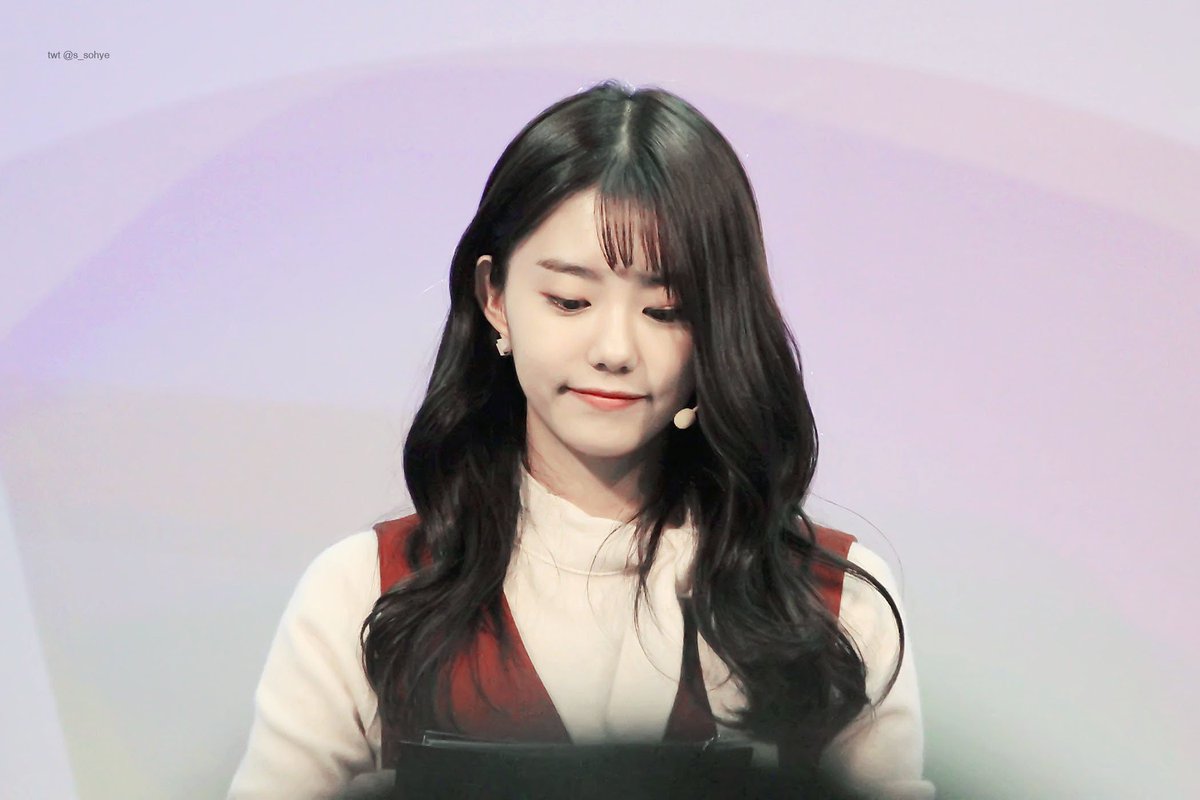 s_sohye's tweet photo. 오랜만이야 보고싶었어💕
#김소혜 #소혜 #sohye
https://t.co/EQNPnkmZD0
https://t.co/auvzx9USLZ https://t.co/0Het4Dmtwv