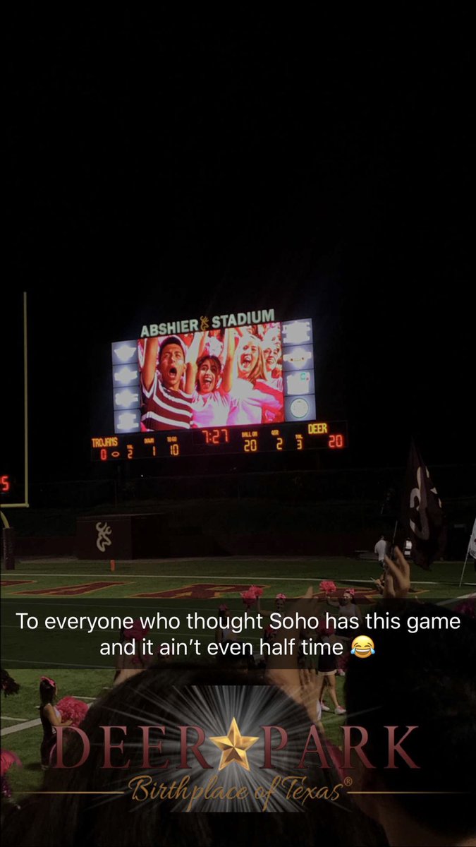 lugo_thomas's tweet photo. At FNL making unforgettable memories of my senior year with amazing people!! #dpf2017 #DPFanPics https://t.co/rzghTsxvKj