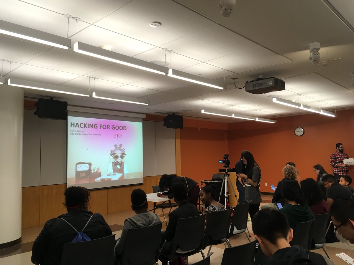 TTSF_MichelleC's tweet photo. Getting ready for @carriebish to speak at the #TTSFCivicHack @SFPublicLibrary ! @teentechsf https://t.co/xnWlrLIa5b