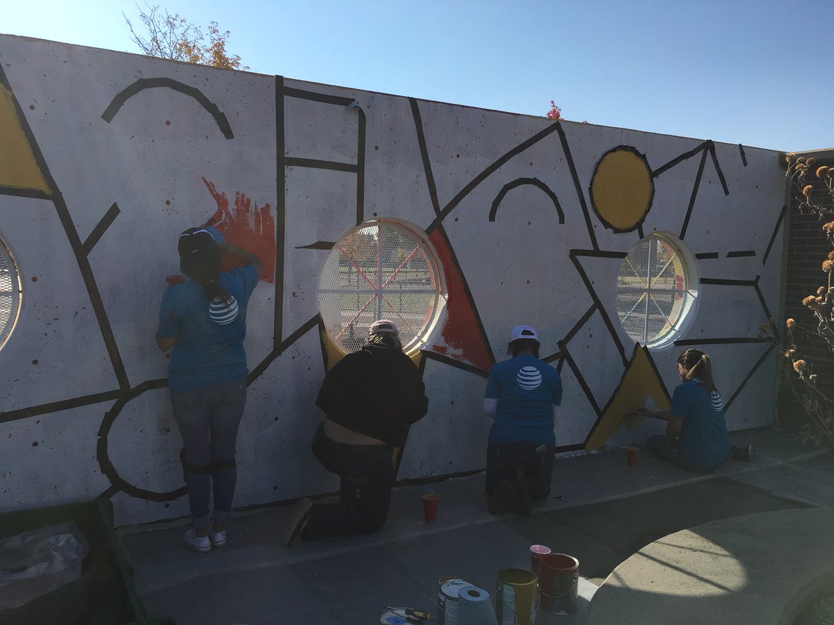 RussHofmeister's tweet photo. Such a great day with the Super Heroes! @ConnectToGood @cheltenhamHeroes #ATTImpact #ATTColo #LifeAtATT #CommunityMatters! https://t.co/4AAU36pbVZ