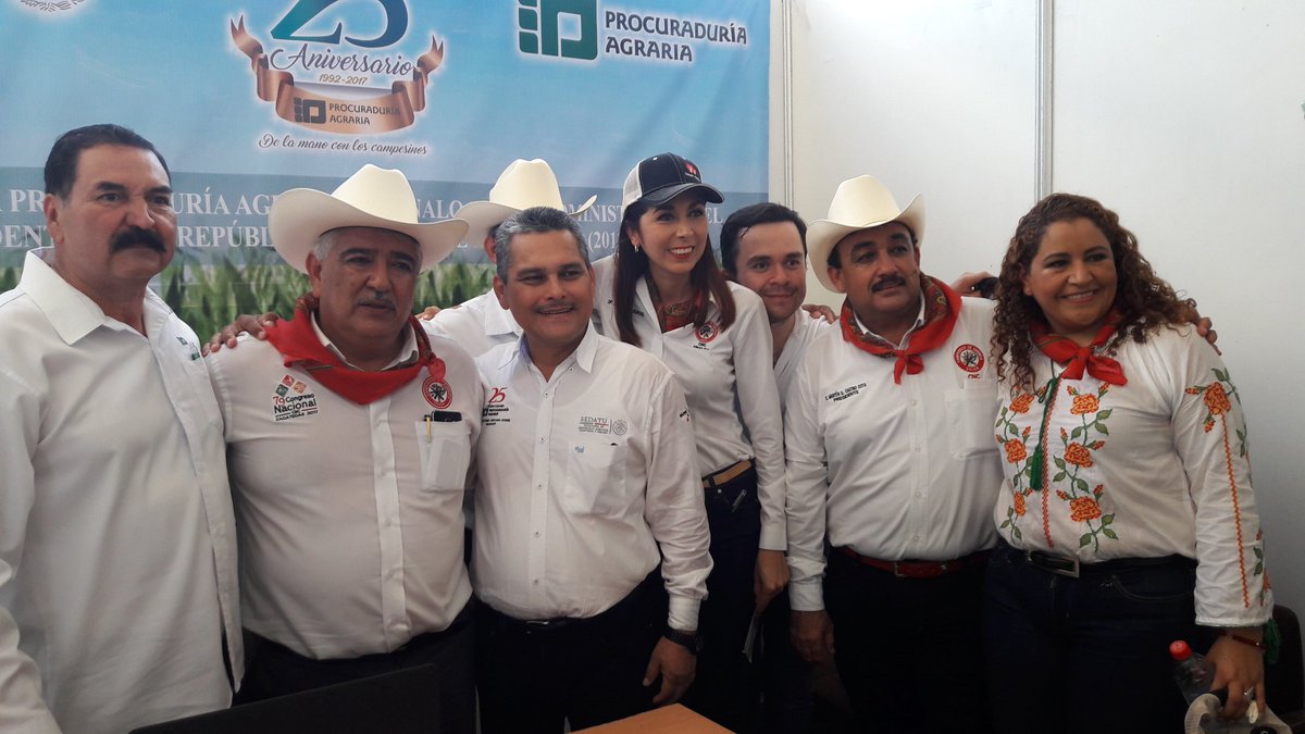 antoninogueva's tweet photo. En Expo Maiz 2017 4ta, edicion llevada a cabo en Fundacion Produce, en Culiacan, Sinaloa.@PAgraria25Aniversario. https://t.co/6CrfN535va