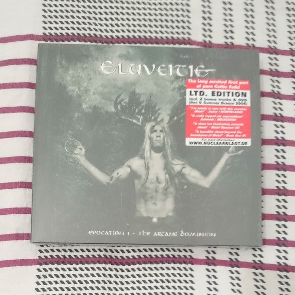 alnbastos's tweet photo. ππ #NowListening #Eluveitie #EvocationI @eluveitie_official @nuclearblasteurope https://t.co/zOWhHMZAny https://t.co/iZJCx9t3vq