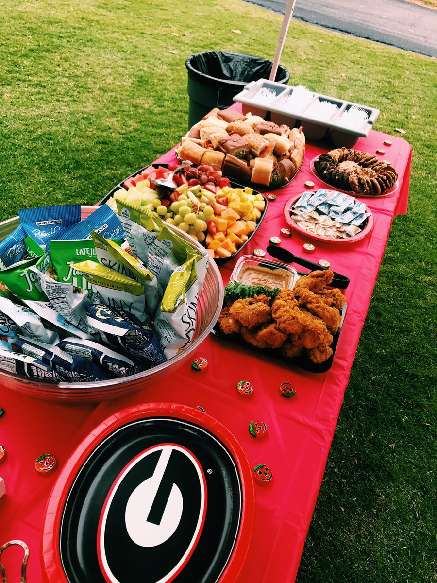 Alpha Omicron Pi tweet media