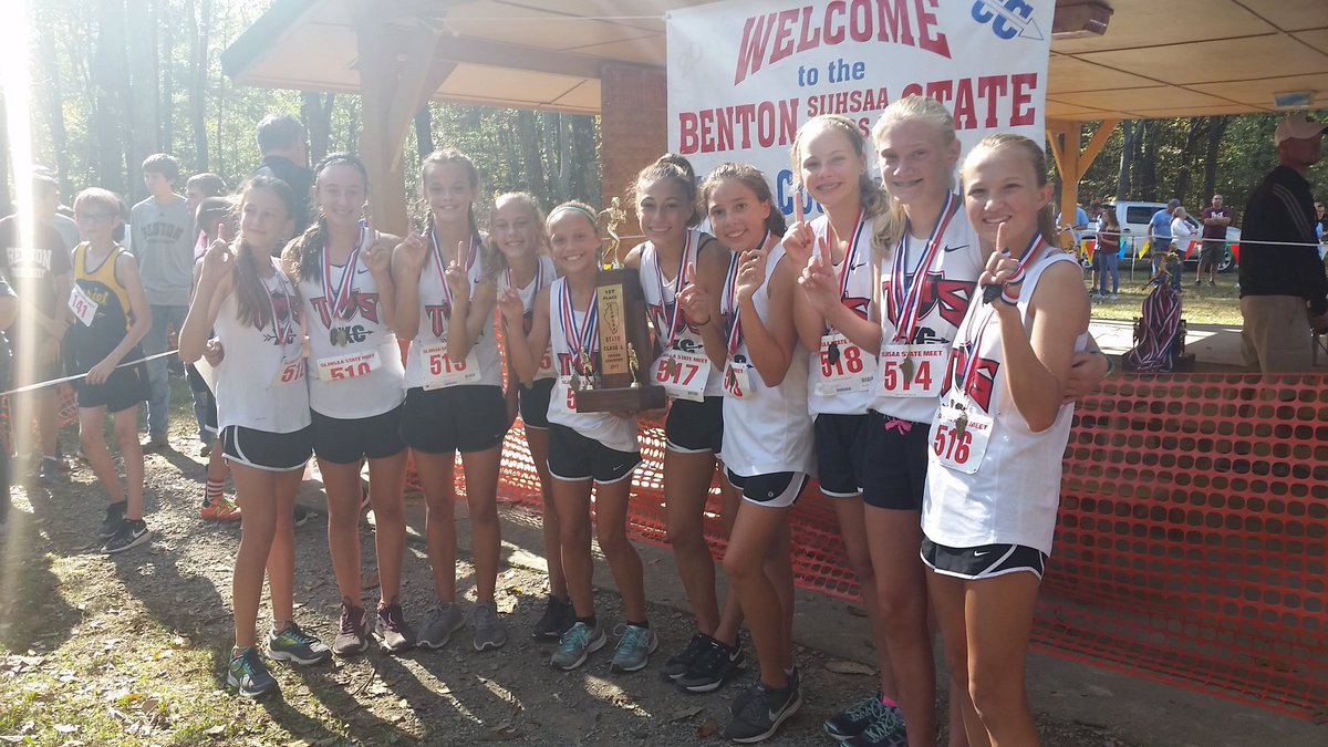 TMS_CC's tweet photo. 1st place!! Looking at the new STATE CAMPS! Great work ladies! We are so proud! #REALLYFearTheWhitePack https://t.co/a3LTD9f9fH