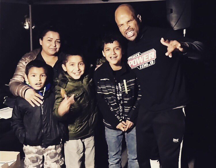 power1069's tweet photo. @houstonassassin last night clownin ๐คก with people at #scaryacres https://t.co/jX5BkLGccQ