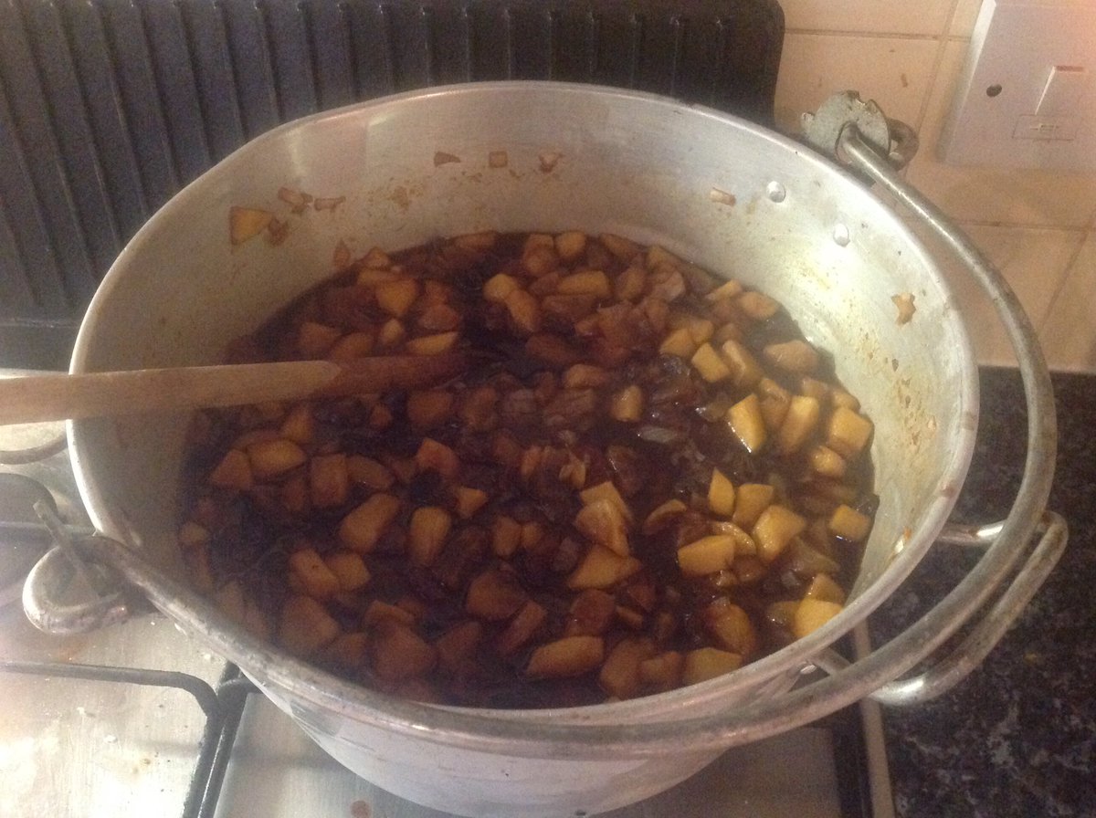 JanetThomas47's tweet photo. Sat tasks complete
โ๏ธChutney
โ๏ธFruit in brandy
And all whilst following / watching #agile17 #ATOCP2017 https://t.co/53Gtyrpcok