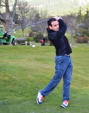 ParDeCampoMX's tweet photo. Figuras publicas que no se resisten al #Golf. Aquí, el torero #EnriquePonce https://t.co/LxRNvWVixF