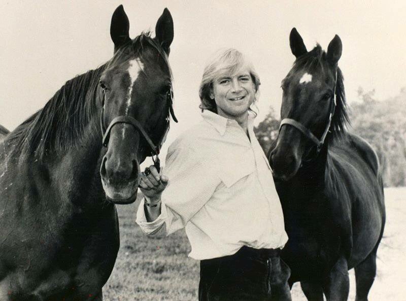 Happy Birthday Justin Hayward of The Moody Blues! 