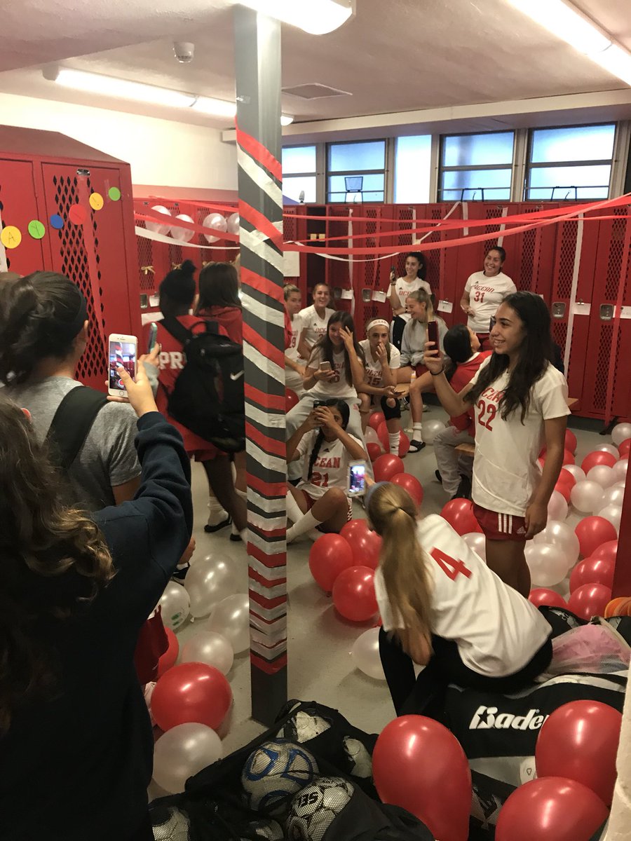 OTHSPhysED's tweet image. Honoring our seniors with a well earned win over RBC. #seniorday #Love. Serve.Care.