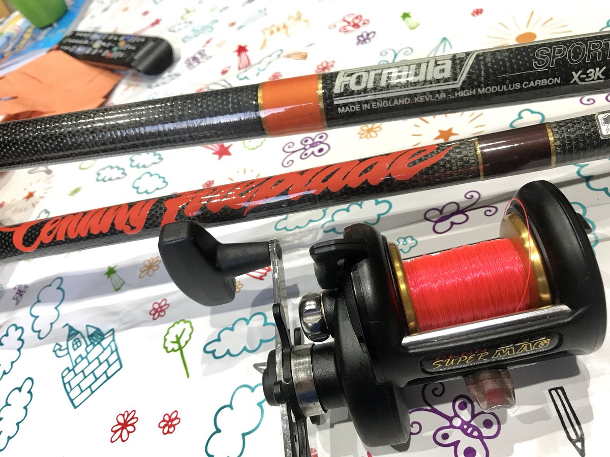 worldangling_'s tweet photo. Late decision for a trip to the coast means sorting some old school beach gear out and raiding the bait freezer...#centuryrods #pennreels https://t.co/4lIYTjkHGF
