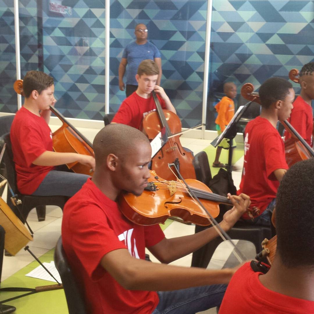 FSSymphony's tweet photo. Thank you to #BotshabeloMall management we had a blast!

#FSSO #FSYO #FSYWE #CommunityConcert  #YouthInMusic  #Music #Education #Development https://t.co/HfwowkyuDW