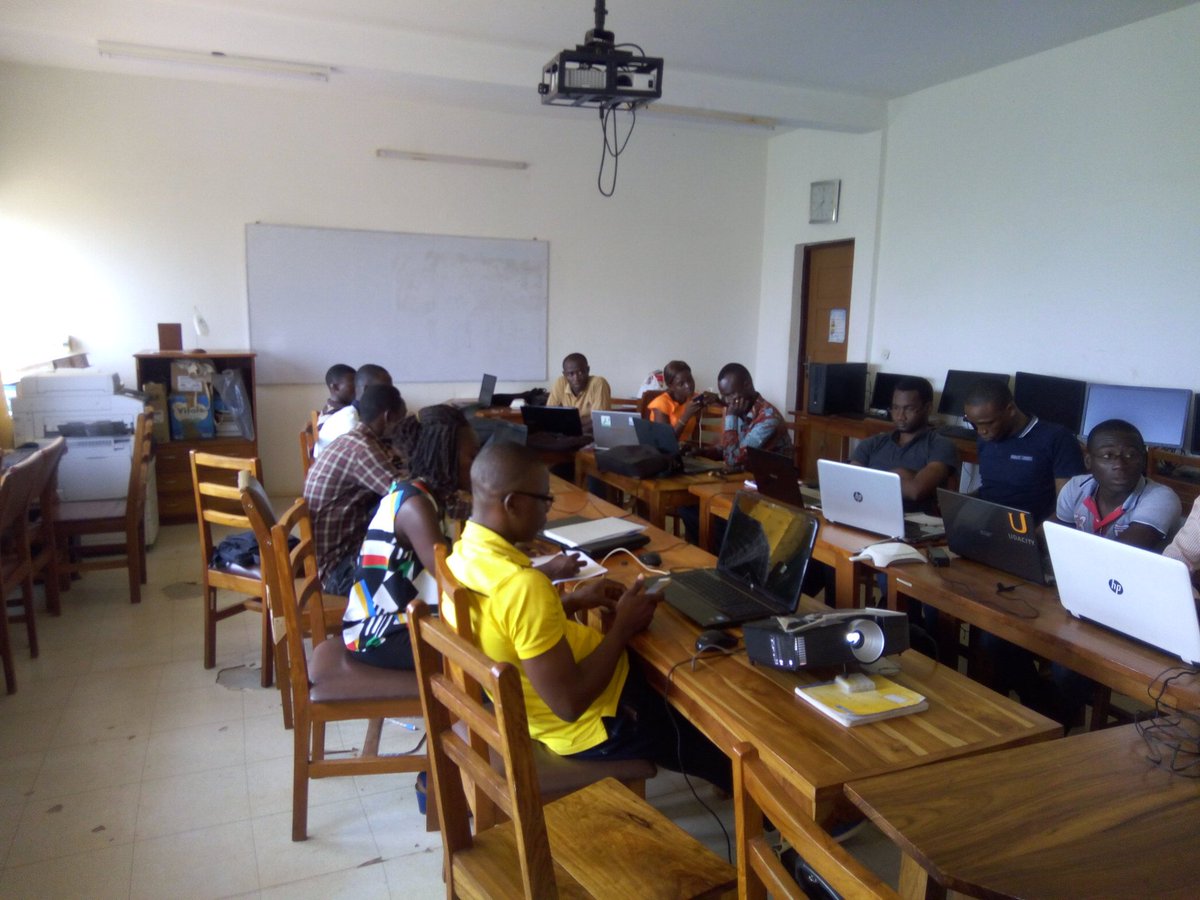 nicolas_chavent's tweet photo. Après #Togo #Niger #Benin, entrées #Burkina #cotedivoire #Senegal #Mali ds #ActionOifProjetEOF @ProjetEOF: ateliers #OSM #OpenData #libre ! https://t.co/EZL04ruZau